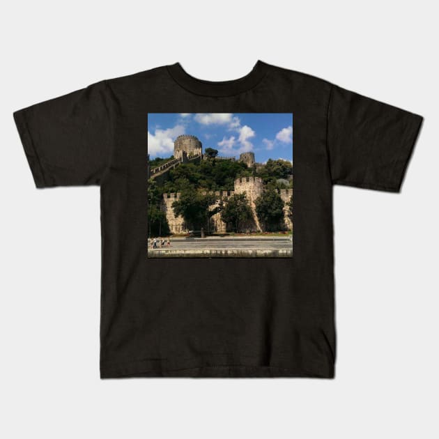 Turkey landmarks Kids T-Shirt by daghlashassan